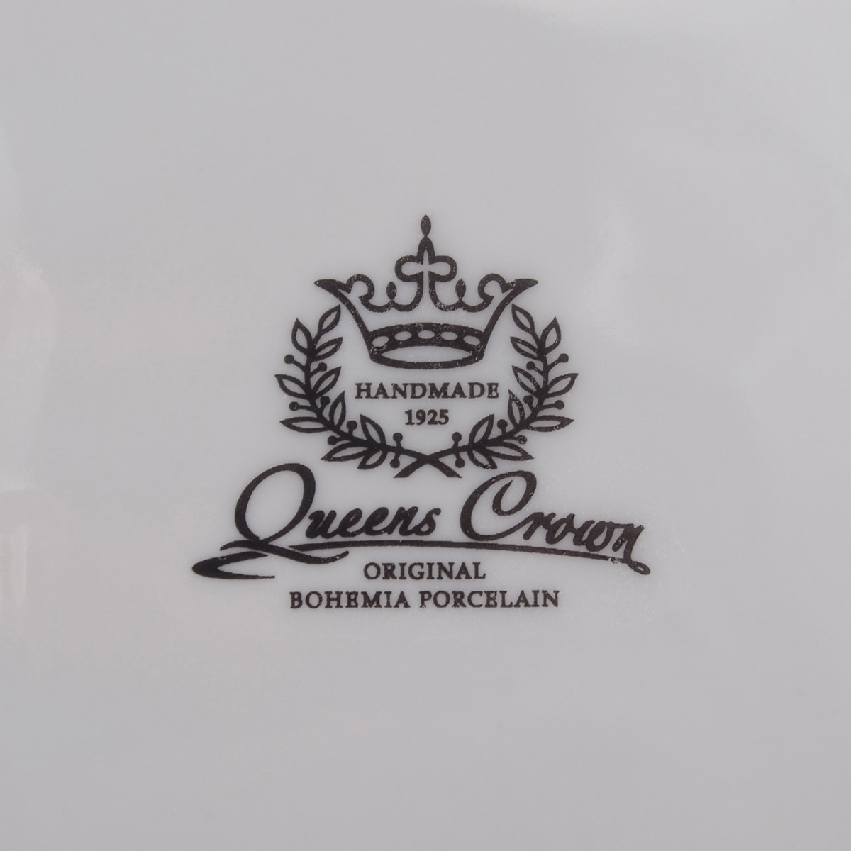 Блюдо квадратное на ножке Queen's Crown Aristokrat Охота бежевая 30*25 см 7