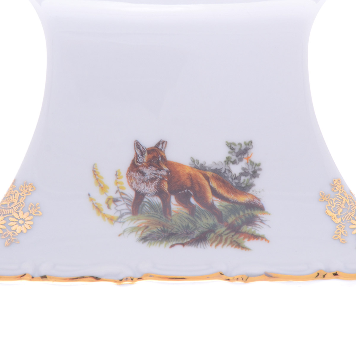 Блюдо квадратное на ножке Queen's Crown Aristokrat Охота бежевая 45*25см 3
